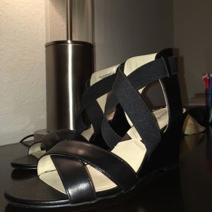 Leather strap wedge shoes